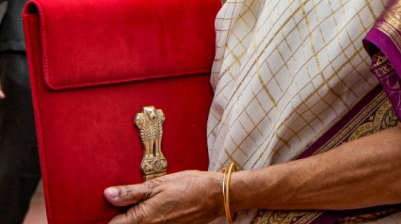 বাজেটে উত্তরবঙ্গে এইমস নেই, বিজেপিকে তোপ তৃণমূলের