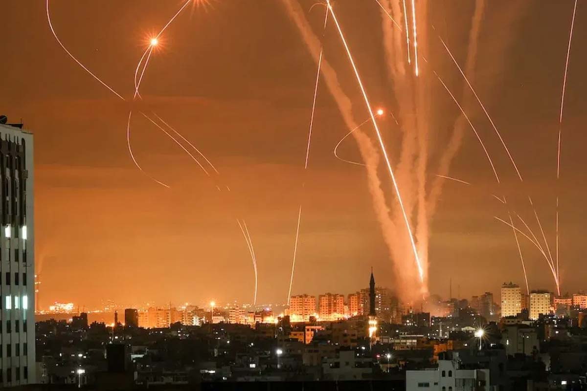 ইজরায়েলের ওপর লাগাতার ড্রোন হামলা, ৪০টির বেশি রকেট নিক্ষেপ