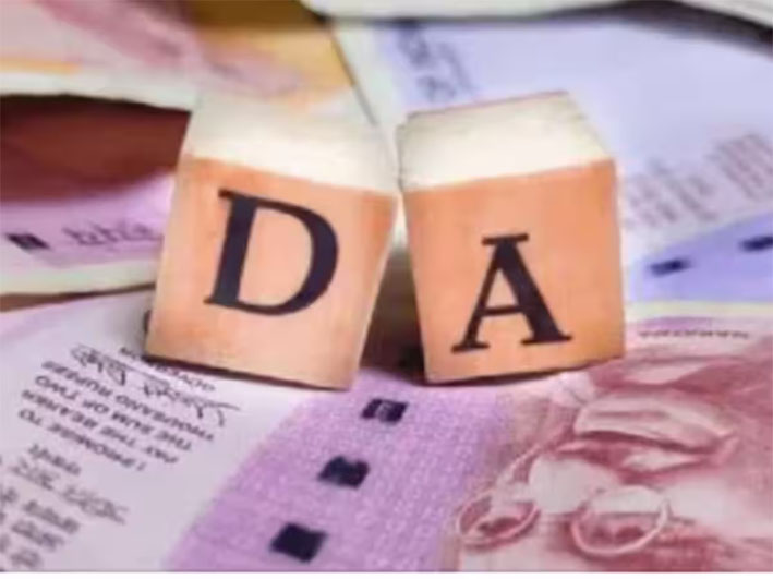 পুজোর আগেই ৪ নয় ৩ শতাংশই বাড়তে পারে কেন্দ্রের কর্মচারীদের ডিএ
