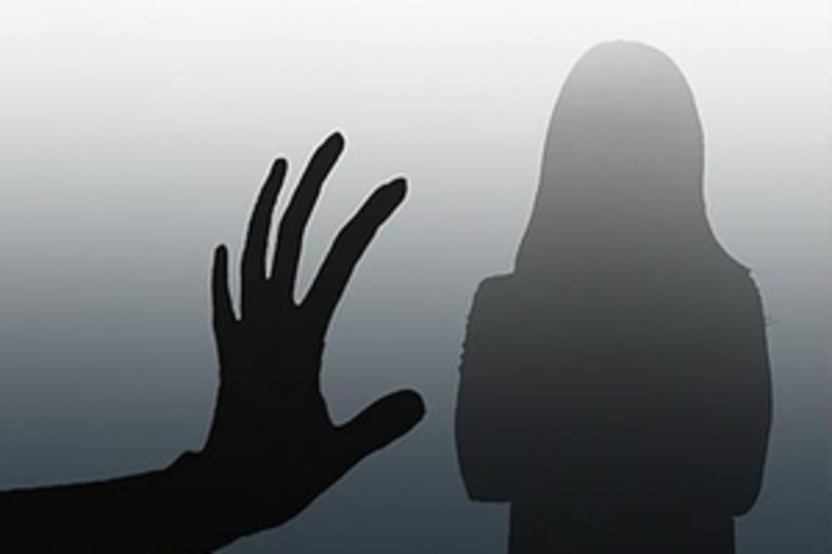 নাবালিকাকে ধর্ষণ , নির্যাতনের জেরে হাসপাতালে মৃত্যুর ঘটনাকে কেন্দ্র করে উত্তপ্ত হয়ে উঠল ঝাড়খণ্ড