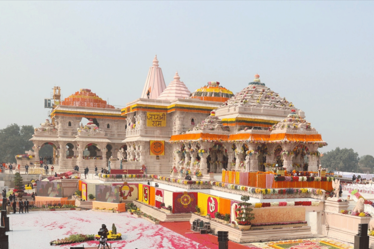 কনকনে ঠান্ডা, অযোধ্যার রাম মন্দিরে বসানো হল হিটার