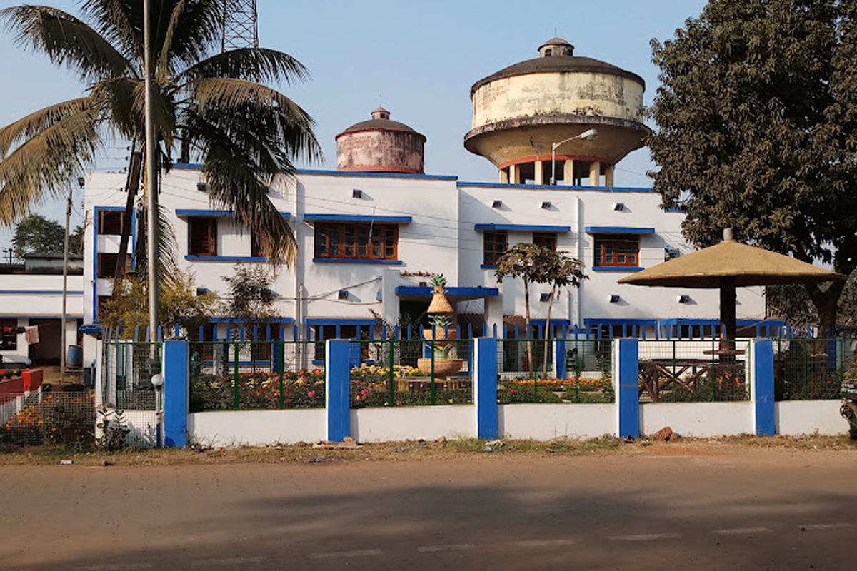 পুলিশবেশে প্রতারণা, হার-আংটি খোয়ালেন ব্যবসায়ী