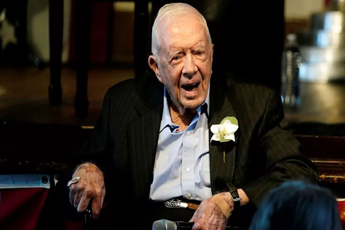 ১০০ বছরে প্রয়াত প্রাক্তন নোবেলজয়ী মার্কিন প্রেসিডেন্ট জিমি কার্টার