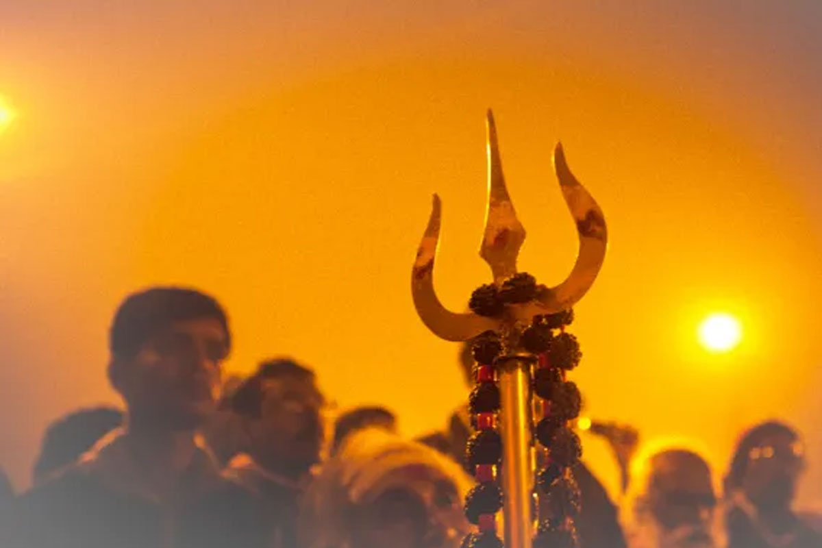 ধর্মনিরপেক্ষ পরিবেশকে ধ্বংসের চেষ্টা