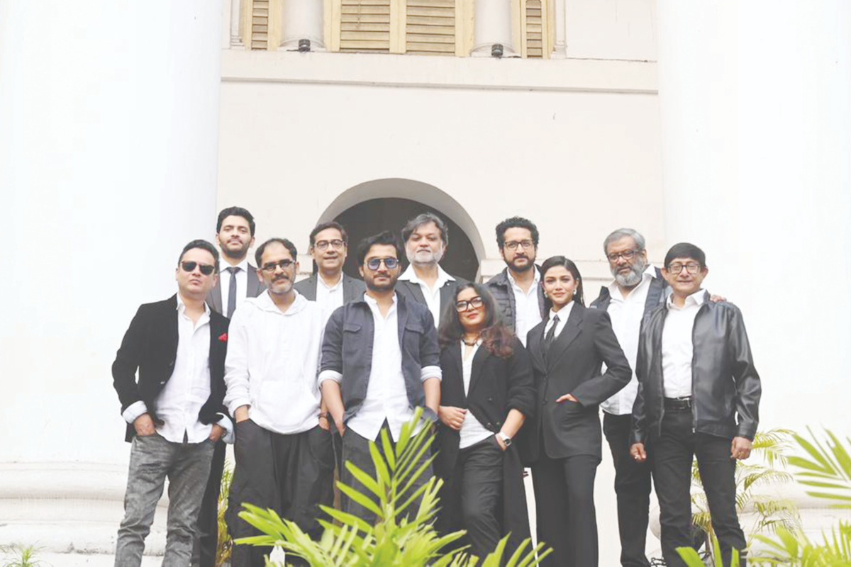 সত্য সন্ধানে সৃজিত মুখার্জি