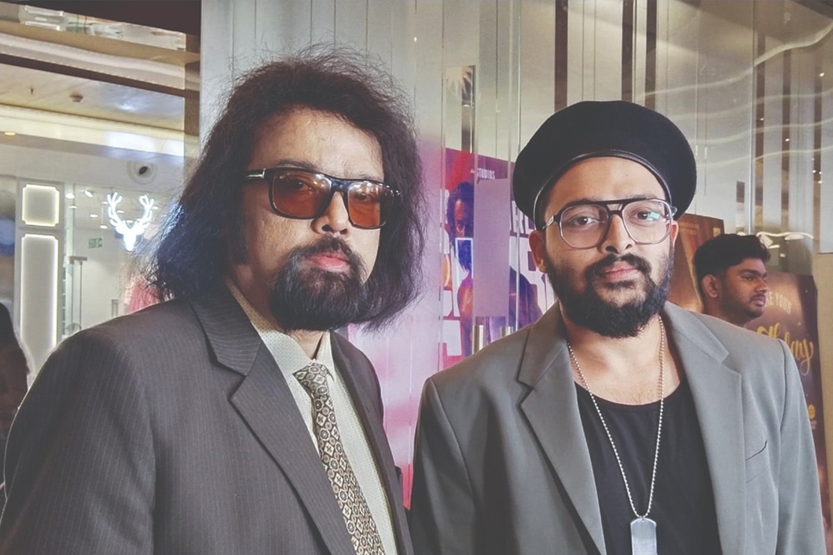 তুরুপের তাসে সুজয়ের অভিনয়