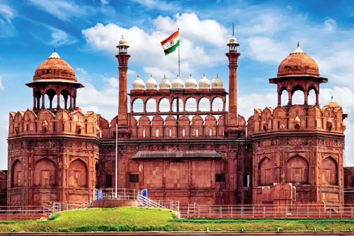 ভারত আজ ঘরে বাইরে চ্যালেঞ্জের সম্মুখীন