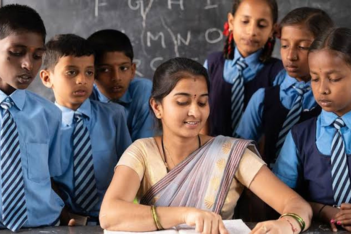 ফের প্রাথমিক স্কুলে ফিরতে চান ৬০ শিক্ষক