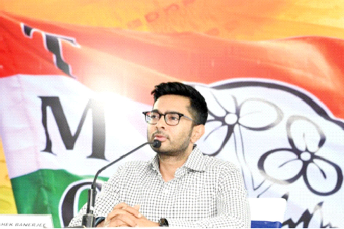 ‘ঝগড়া করে হেরেছেন’ মালদহ-মেদিনীপুর পূর্ব নিয়ে ভর্ৎসনা অভিষেকের
