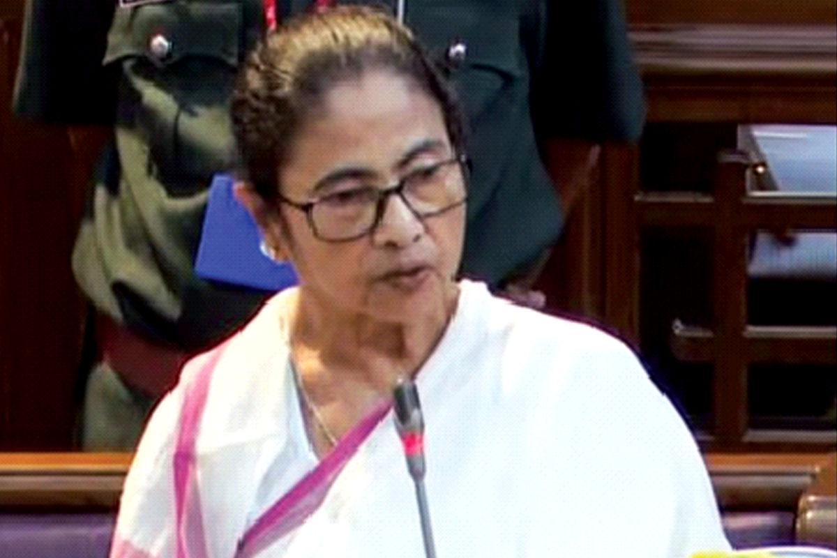 স্বাস্থ্যে সেরা রাজ্য  বিধানসভায় মুখ্যমন্ত্রী