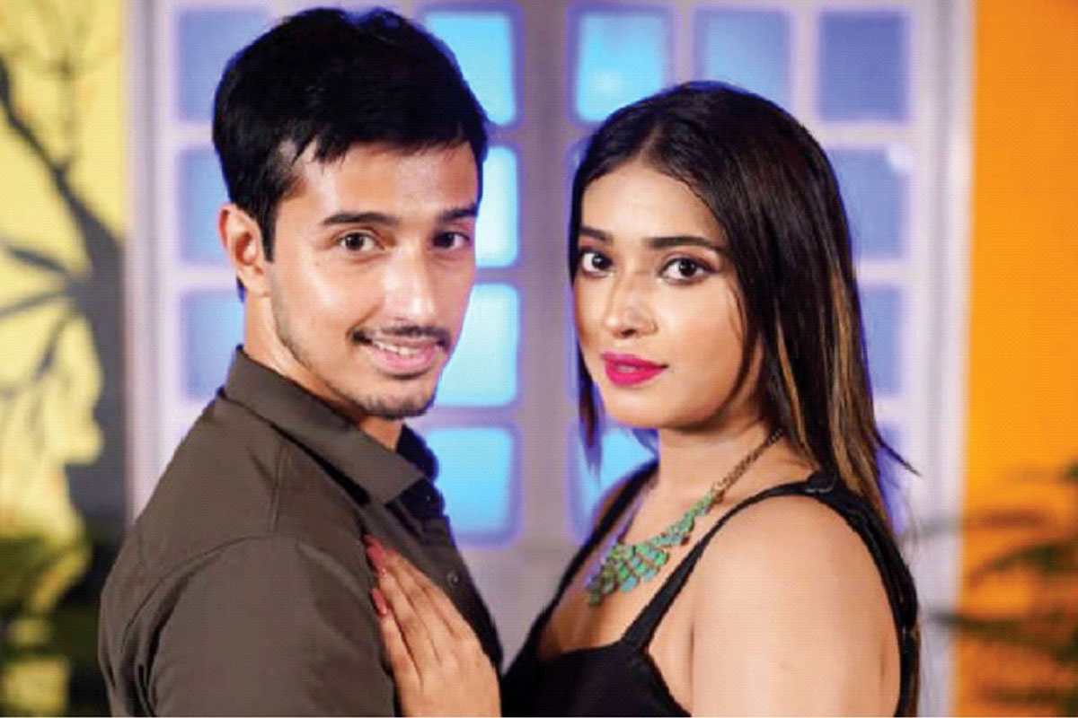 হরর-থ্রিলার ছবিতে আরিয়ান-শুভঙ্কি