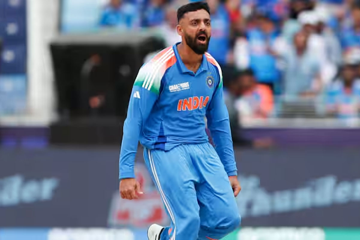 উইকেট রক্ষকের দোষের খেসারত বোলারকে দিতে হবে কেন: বরুণ
