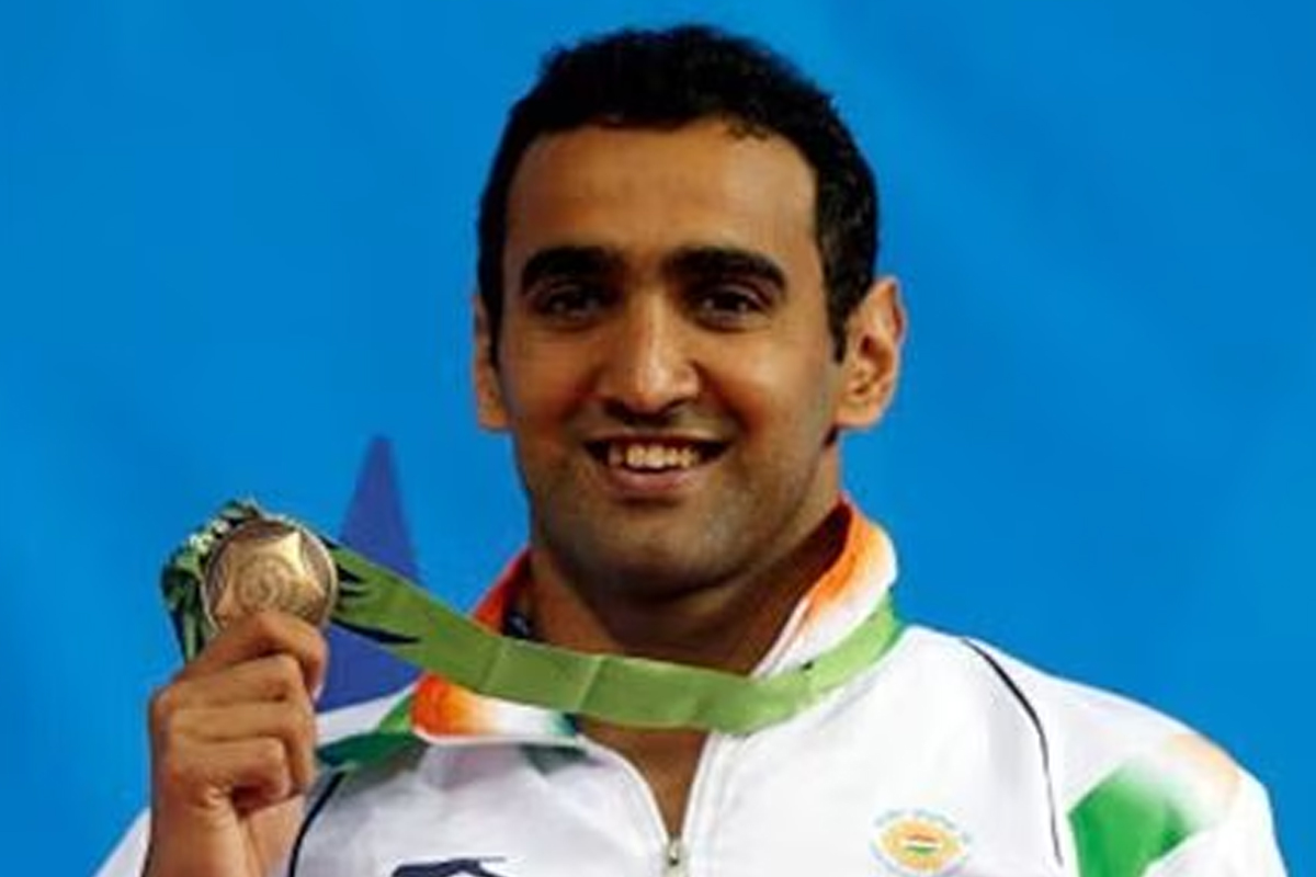 শারীরিক ও মানসিক নির্যাতনের অভিযোগে পদকজয়ী সাঁতারু প্রশিক্ষক সন্দীপ সাসপেন্ড