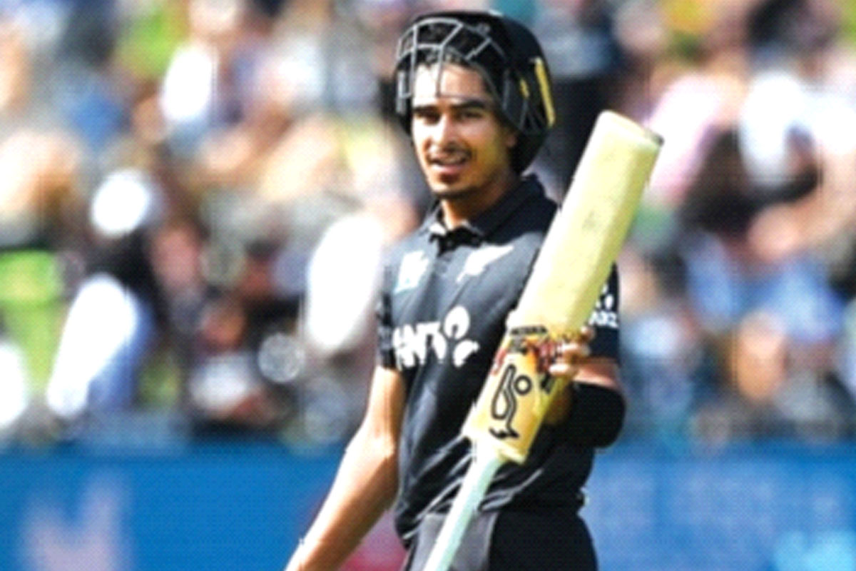 নিউজিল্যান্ডের হয়ে রেকর্ড গড়লেন পাকিস্তানের ভূমিপুত্র