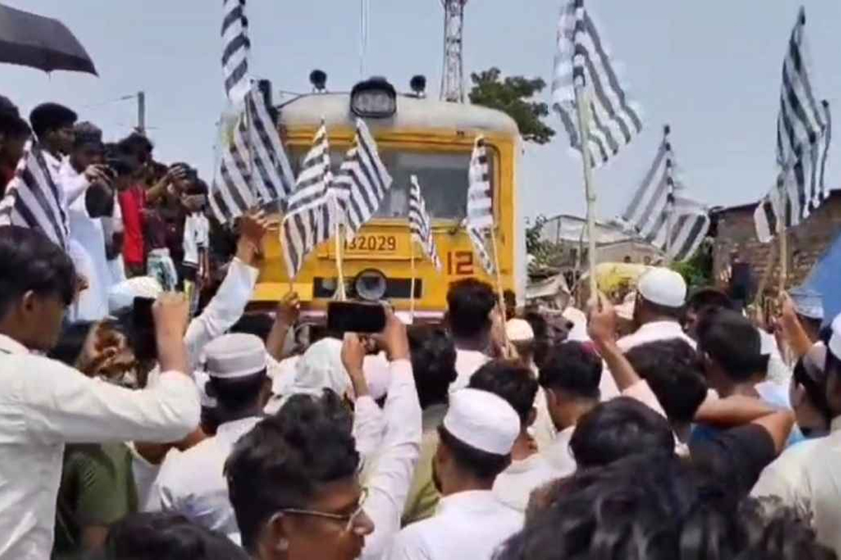 ওয়াকফ বিল বাতিলের দাবিতে বিক্ষোভ মগরাহাটে