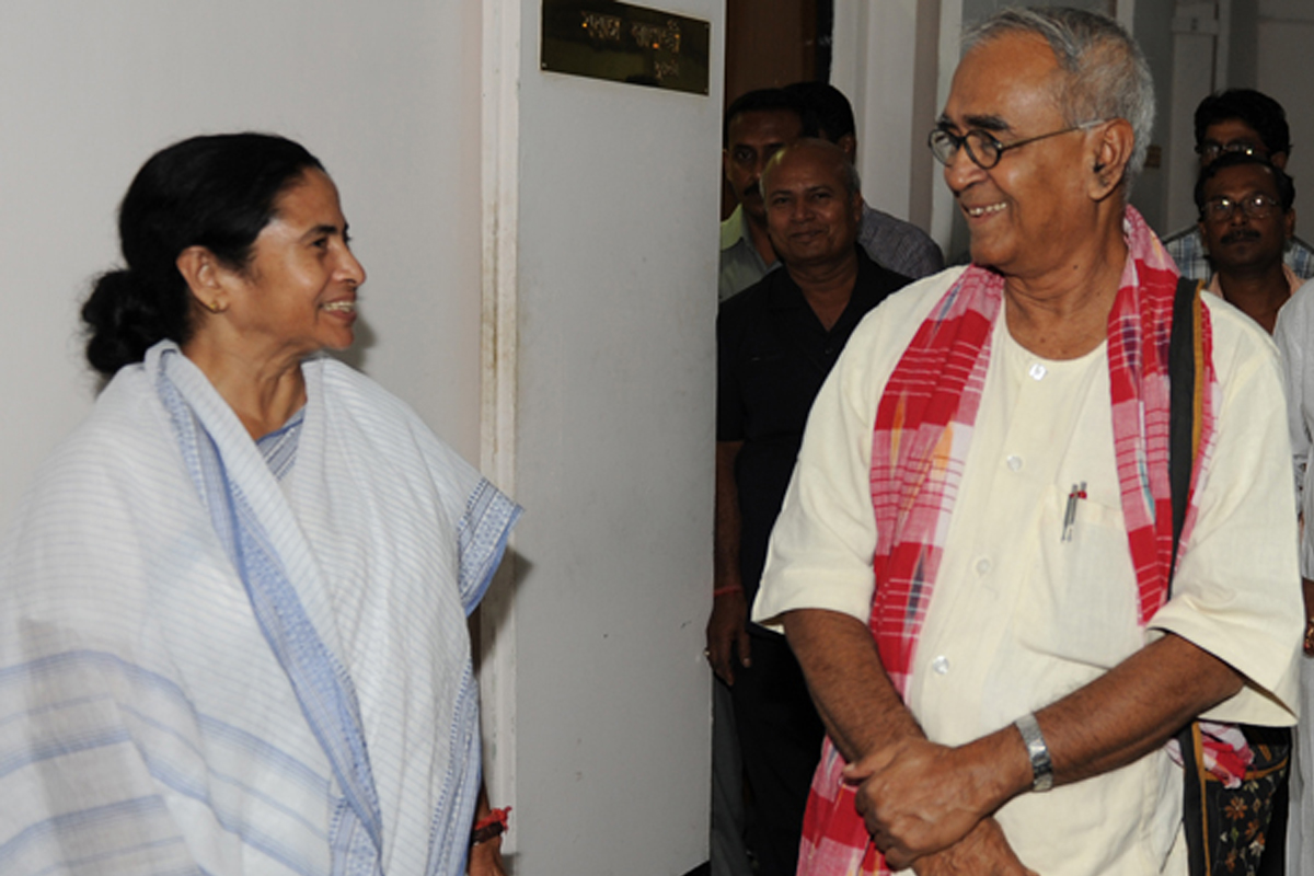 রেজ্জাকের প্রয়াণে শোকপ্রকাশ মমতার