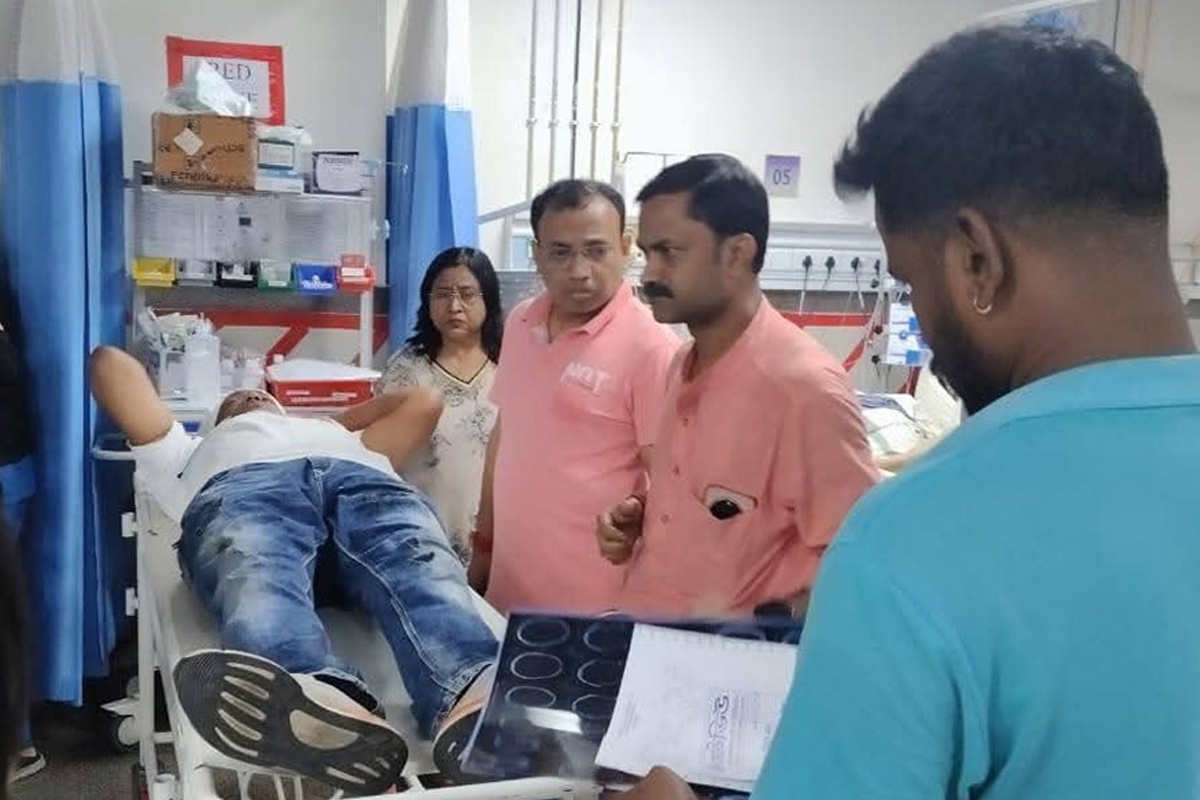 হালিশহরে আক্রান্ত বিজেপি কর্মী