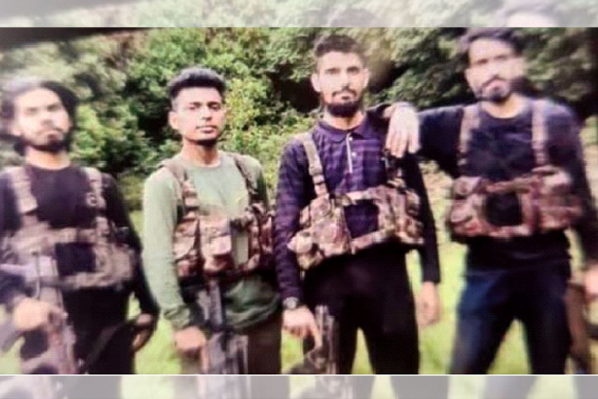 কাশ্মীরের হামলায় ২১ হাজার কোটি টাকার যোগসূত্র পেল এনআইএ