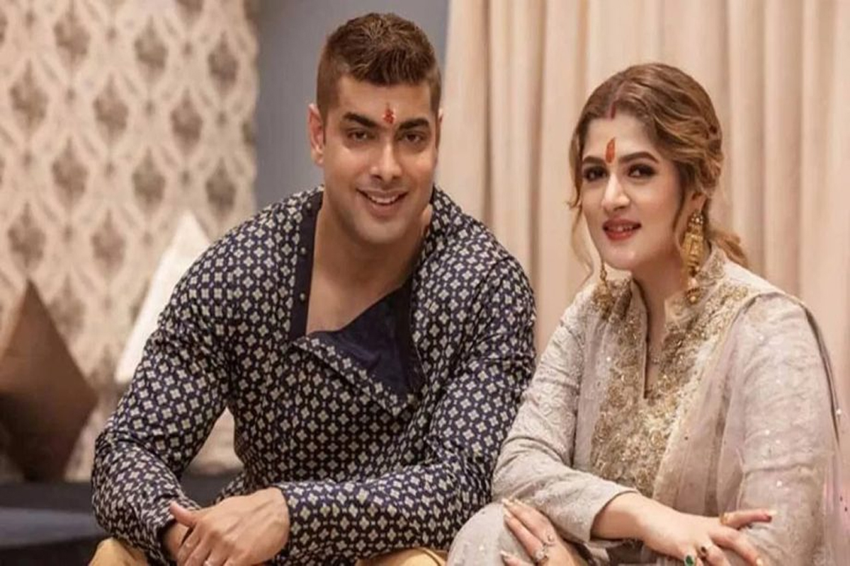 আইনি বিচ্ছেদ হল শ্রাবন্তী ও রোশনের