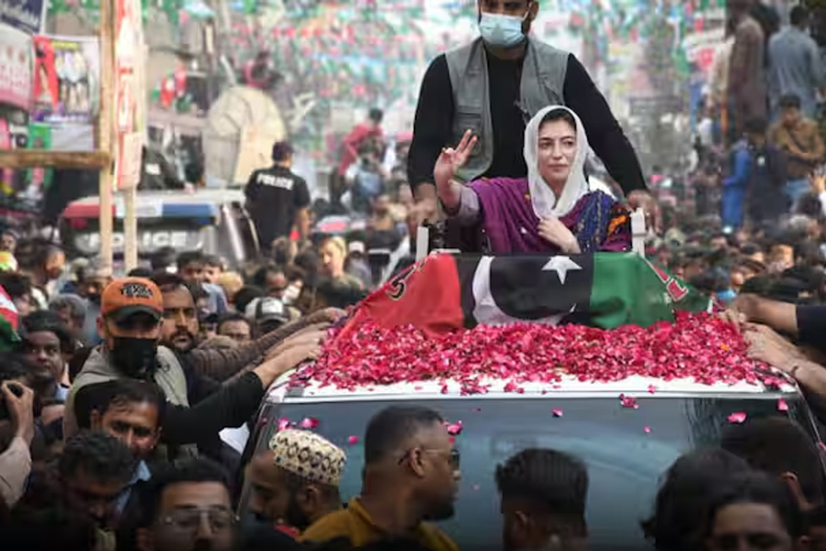 পাকিস্তানে খাল প্রকল্প বন্ধের দাবিতে বিক্ষোভ