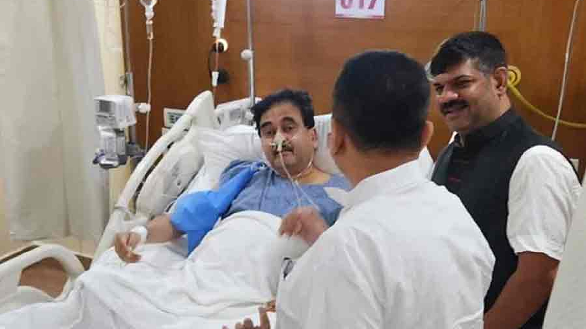 আইসিইউতেই অভিজিৎ, বিজেপি সাংসদের তদারকিতে নাড্ডা-রিজিজু