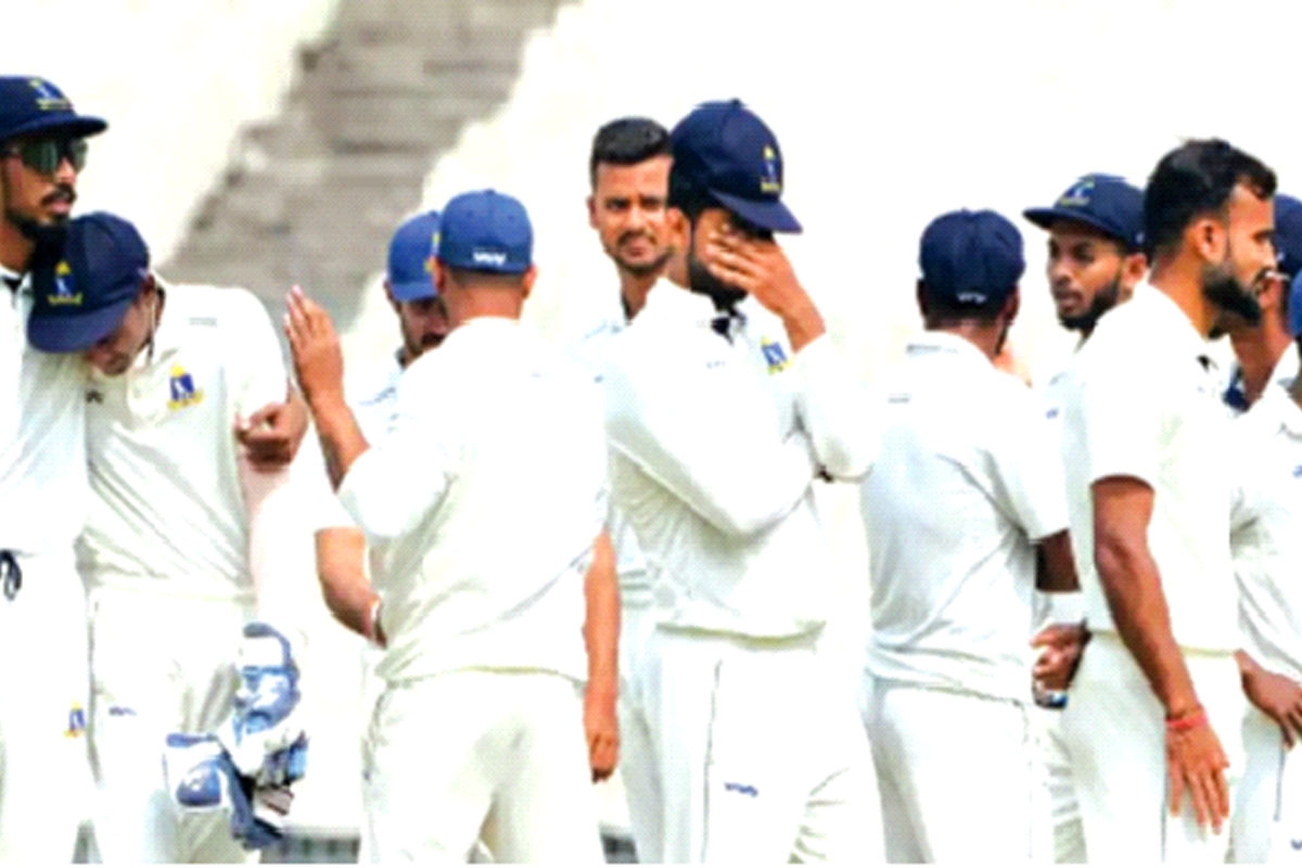 বাংলার ক্রিকেটে লজ্জার দিনের সাক্ষী হয়ে রইল ইডেন