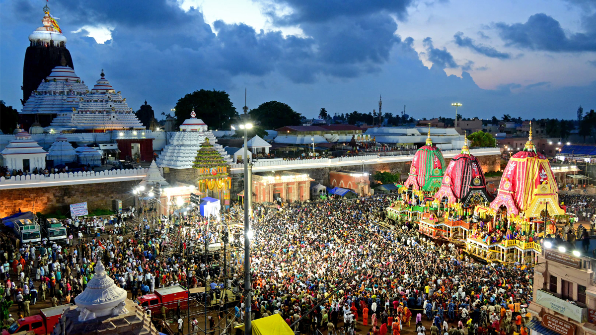 ঊর্ধ্বমুখী করোনা সংক্রমণ, রথযাত্রায় কড়াকড়ির পথে ওড়িশা