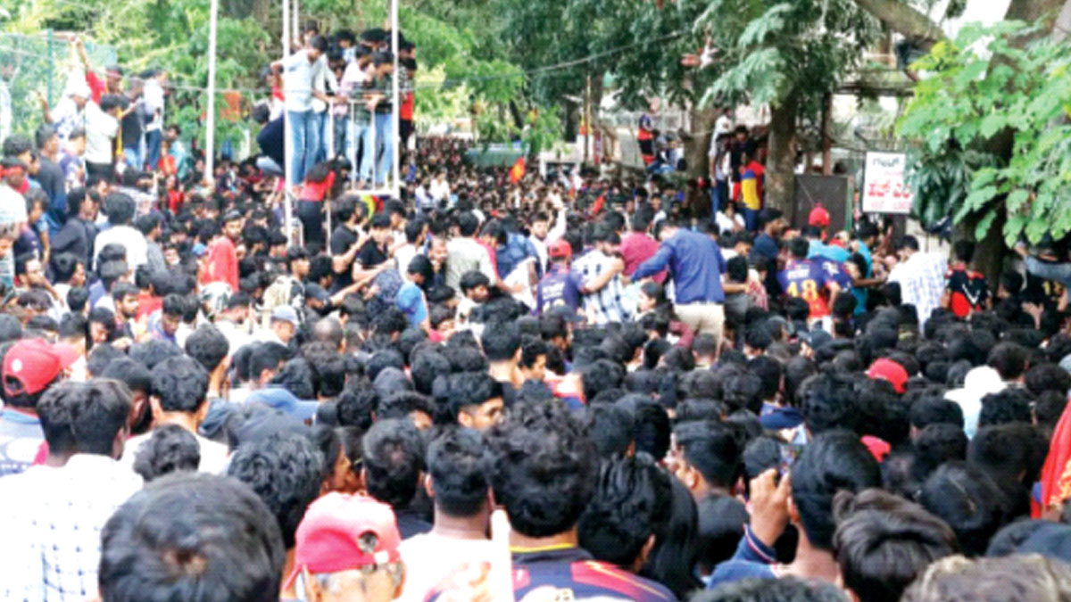 কর্ণাটক ক্রিকেট সংস্থার সচিব ও কোষাধ্যক্ষের পদত্যাগ