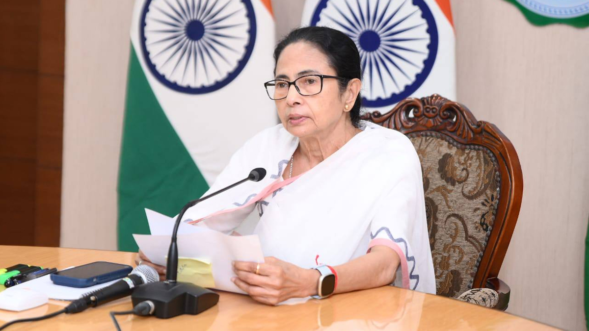 আতঙ্কের কারণ নেই, করোনা নিয়ে সতর্ক করে জানালেন মুখ্যমন্ত্রী