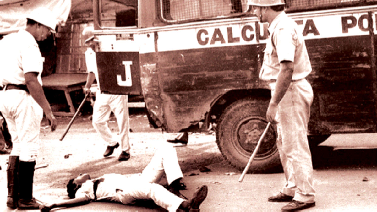 ফিরে দেখা একুশে