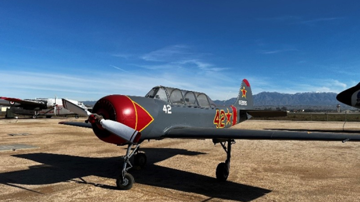ড্রোনকে টেক্কা দিতে সোভিয়েত জমানার ইয়াক-৫২ বিমানের ব্যবহার ইউক্রেনের