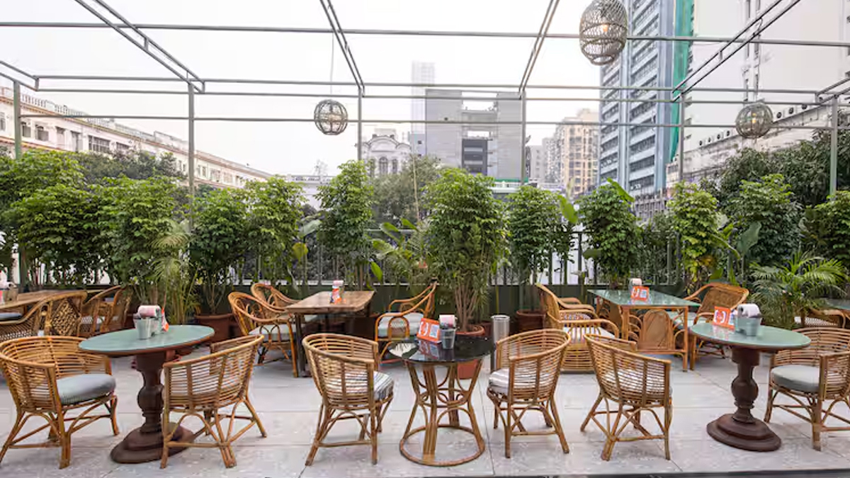 পুজোর আগে খুলছে শহরের একাধিক রুফটপ রেস্তোরাঁ