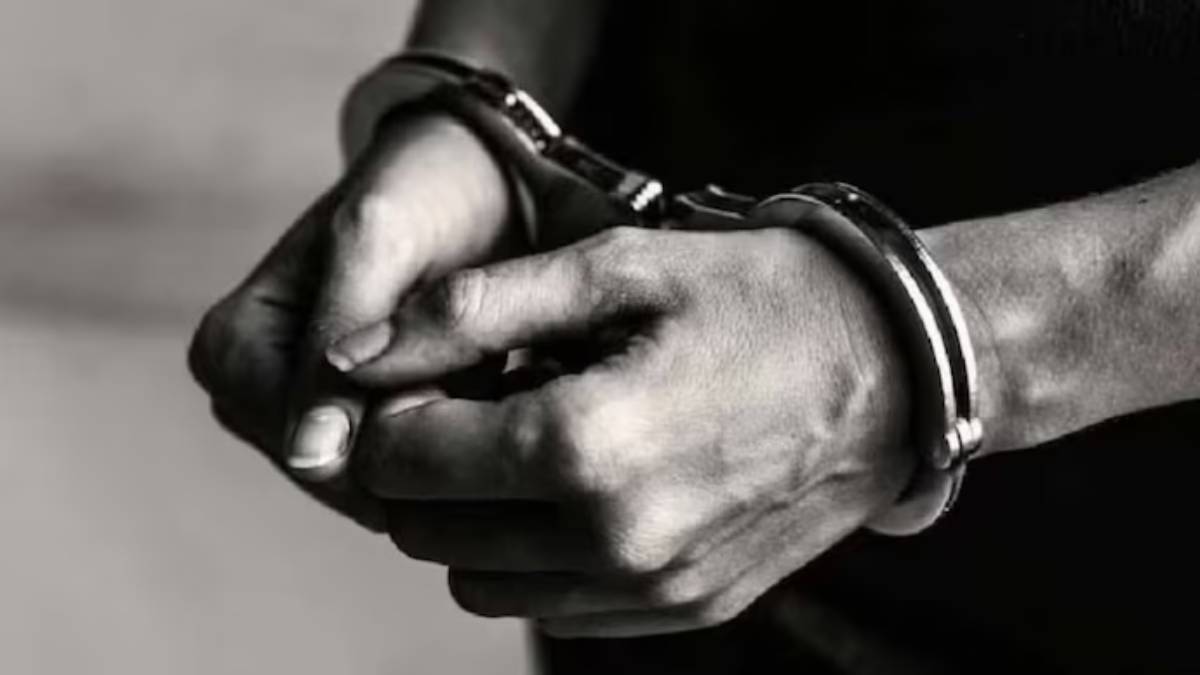 জাল জন্ম-মৃত্যুর শংসাপত্র তৈরির অভিযোগে গ্রেপ্তার এক