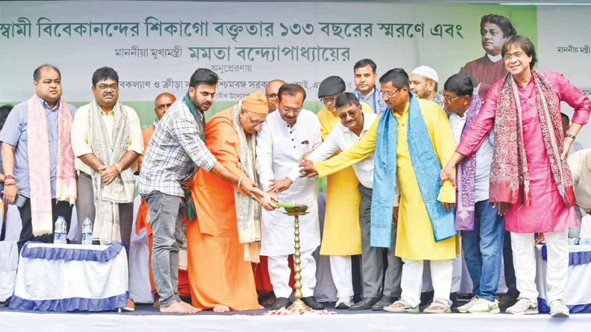 জেলা থেকে তরুণ ফুটবলারদের তুলে আনার লক্ষ্যে স্বামী বিবেকানন্দ কাপ