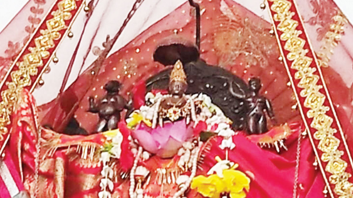 পঞ্চকোট রাজবংশের দেবীবাড়ির দুর্গাপুজো