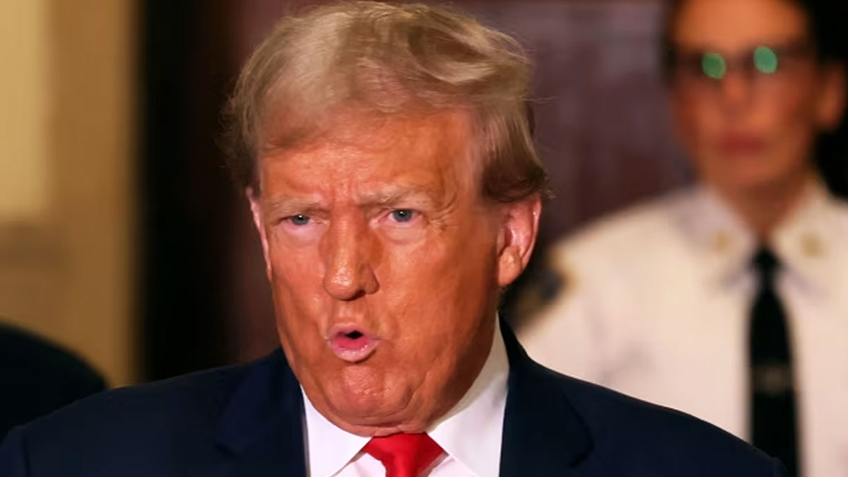 ত্রয়ী ঐক্যে রুষ্ট ট্রাম্প