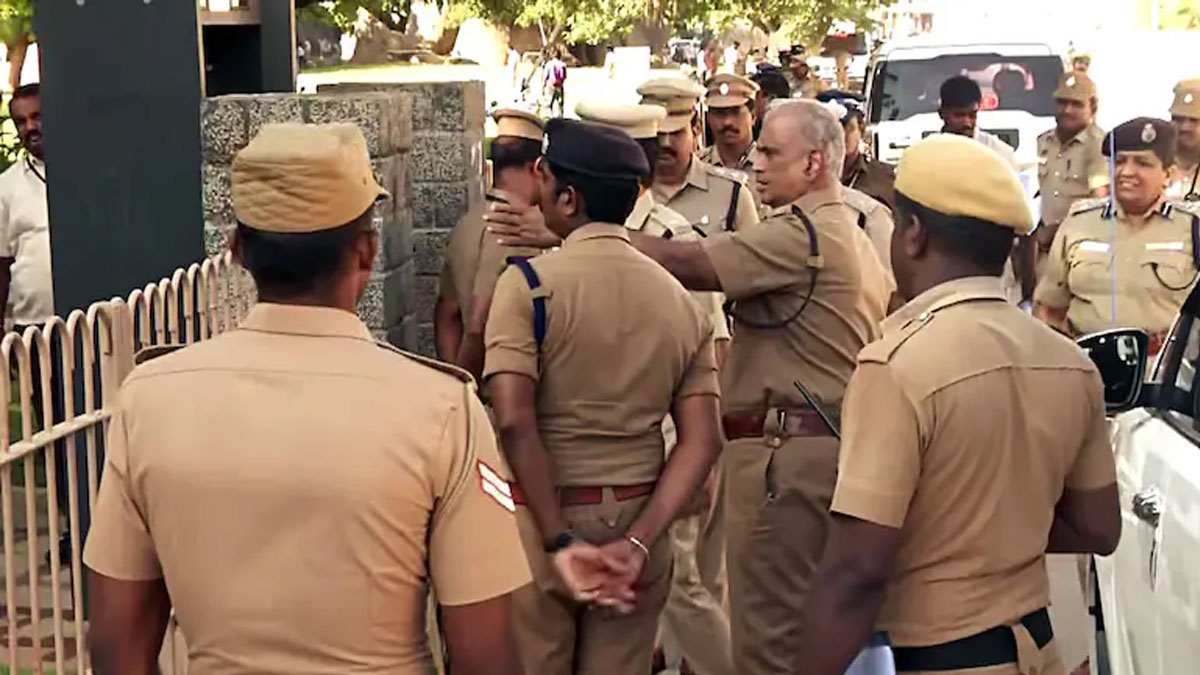 দুর্নীতির বিরুদ্ধে মুখ খোলায় যুবককে হত্যা, গ্রেপ্তার ডিএমকে নেতা