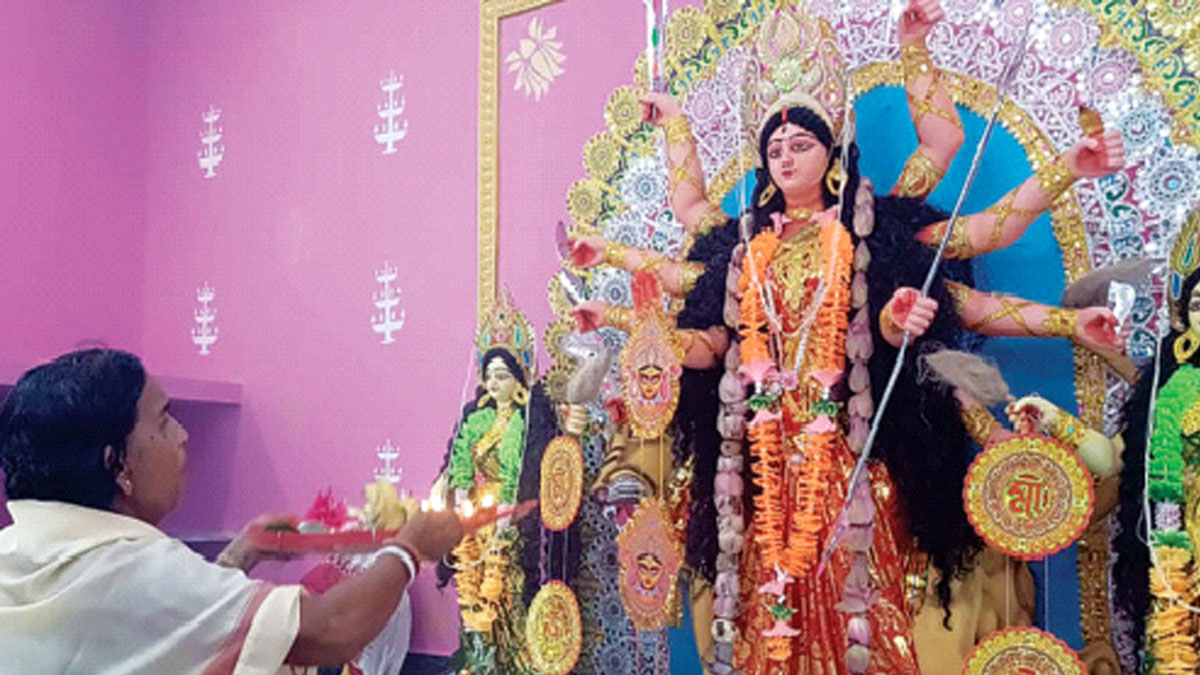 বার্নপুরে একদিনে সমাপ্ত দুর্গাপুজো