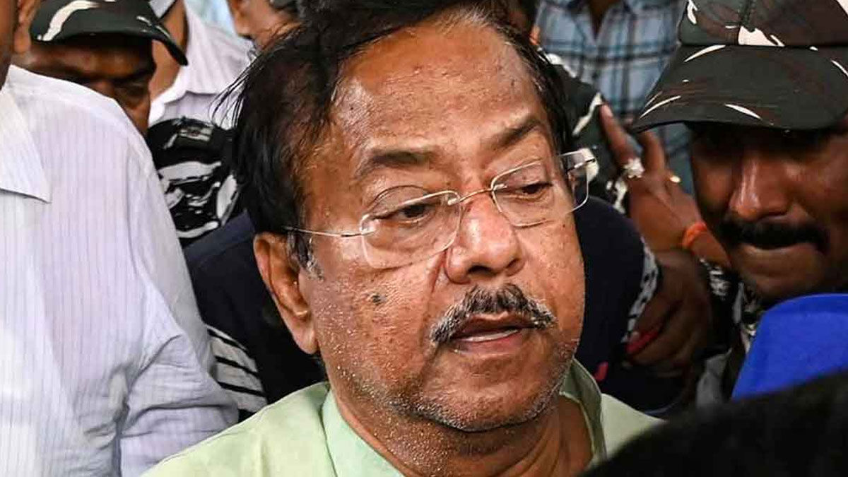 সল্টলেকে বাড়ির সামনে আক্রান্ত জ্যোতিপ্রিয়,গ্রেপ্তার যুবক