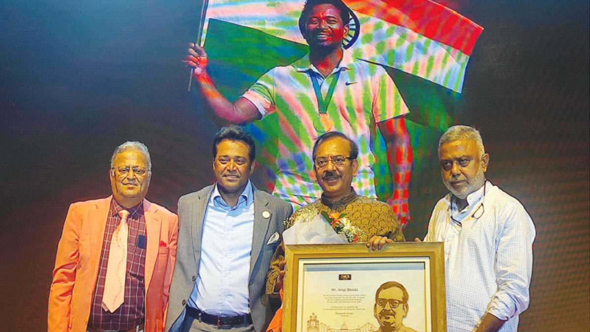 লিয়েন্ডারকে সম্মান জানাল বেঙ্গল টেনিস অ্যাসোসিয়েশন