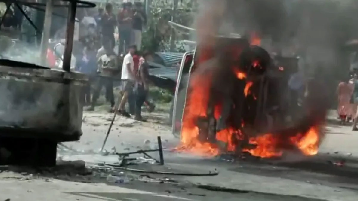 শান্তি ফিরুক নেপালে