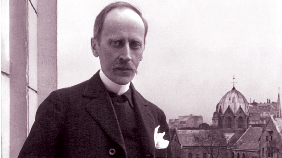 শিল্পীর নবজন্ম