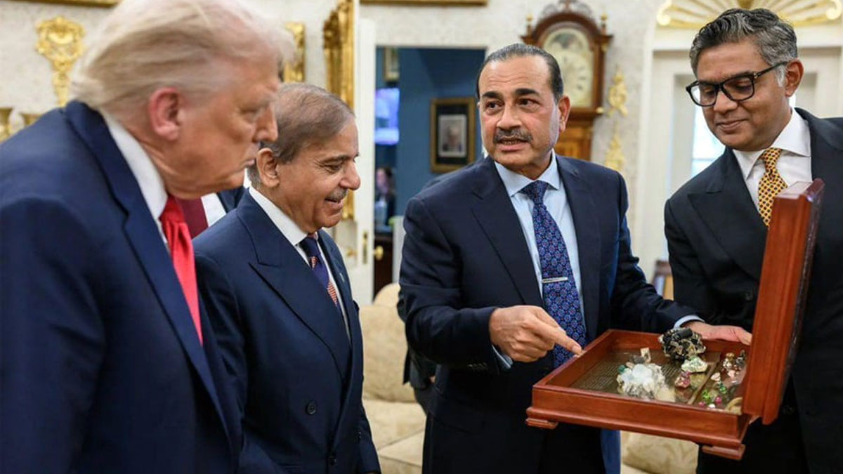 পাকিস্তান-আমেরিকা বৈঠকে মিলল গুপ্ত বার্তা