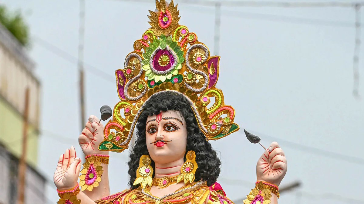 বিশ্বকর্মা পুজোয় এবার সরকারি ছুটি