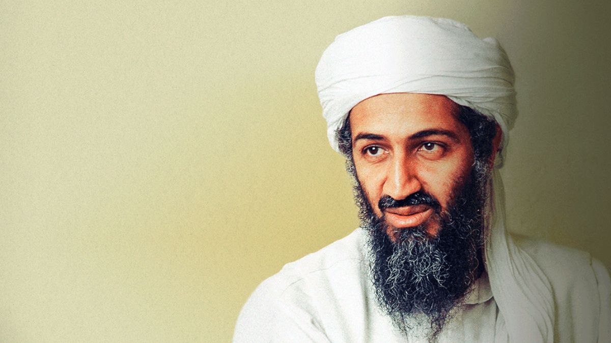 টুইন টাওয়ারে হামলার পর মহিলার ছদ্মবেশে আফগানিস্তান থেকে পালিয়ে যান লাদেন