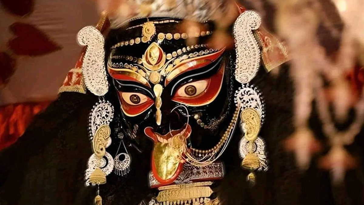 ১০২ বছরে‌ পা দিল নৈহাটির বড়মা-র পুজো