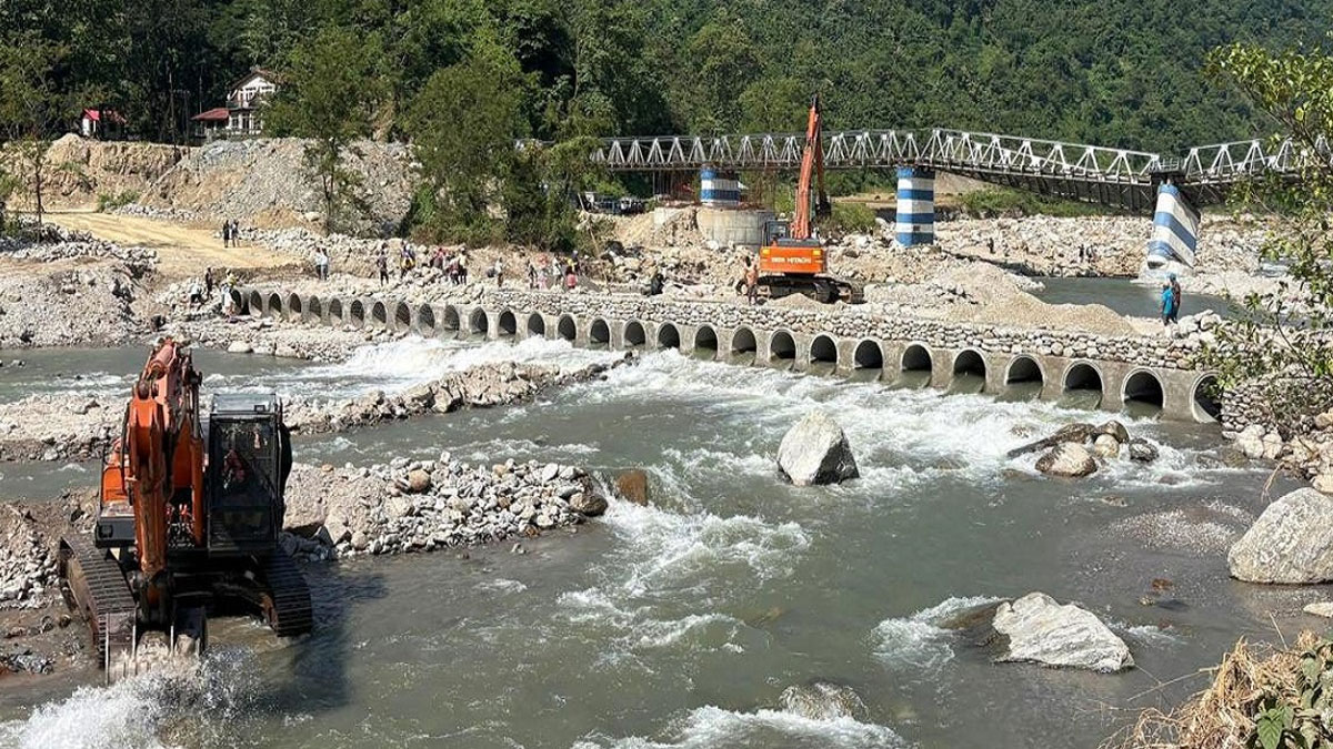 ছন্দে ফিরছে পাহাড়, সোমবার খুলছে ১২ নম্বর রাজ্য সড়ক