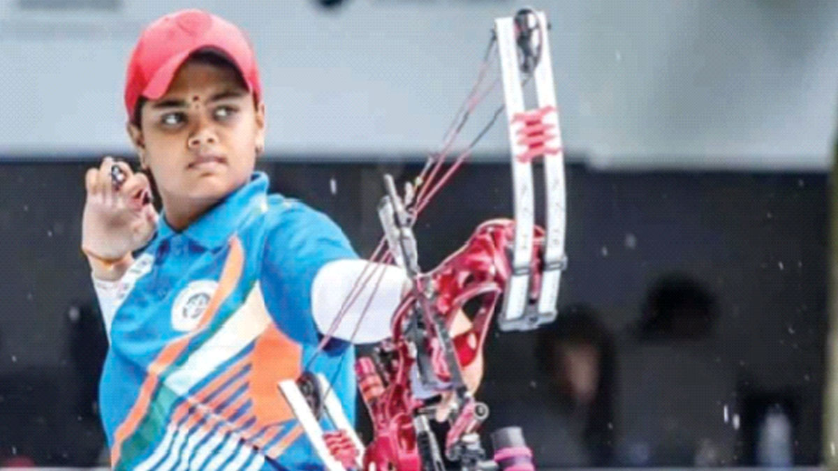 নজির গড়ে তীরন্দাজি বিশ্বকাপে ব্রোঞ্জ জিতলেন জ্যোতি সুরেখা