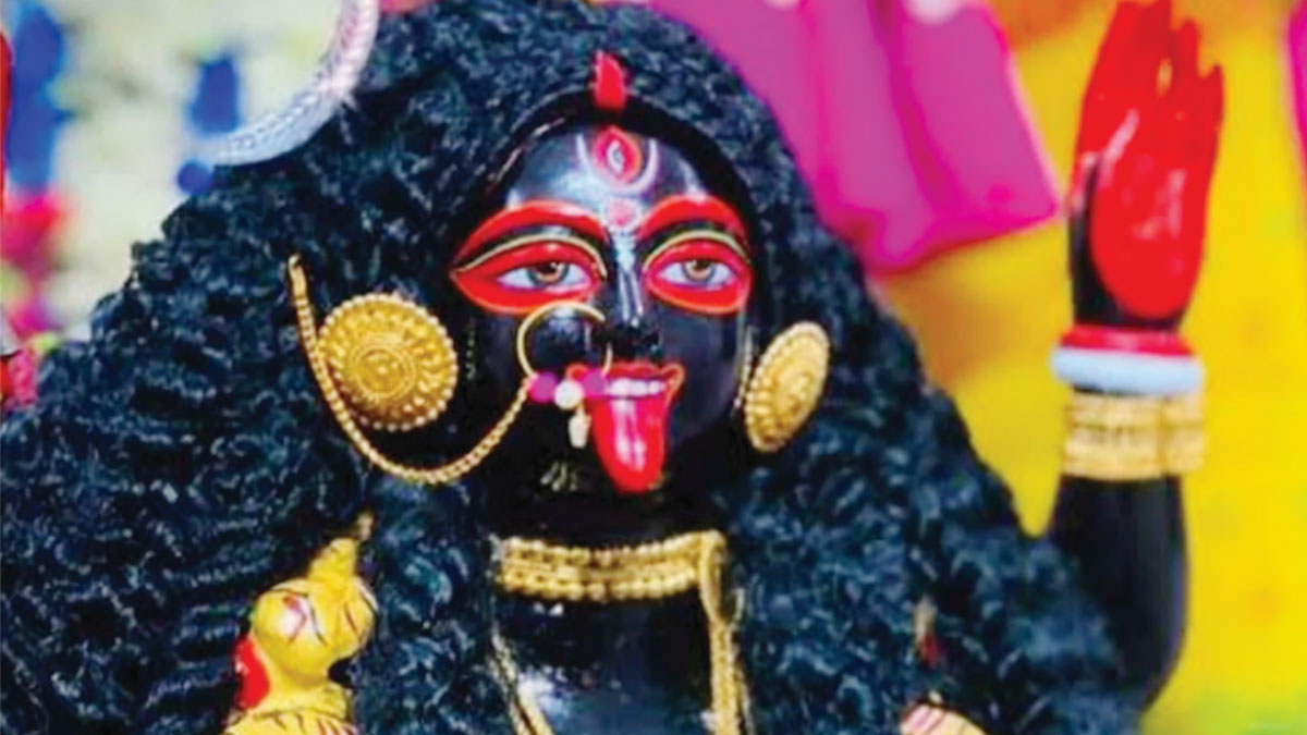 বাংলায় কালী সাধনা দিনদিন নিবিড় হচ্ছে