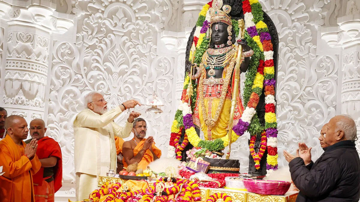 ২৫ নভেম্বর রাম মন্দিরে ধ্বজা তুলবেন মোদী, মহড়া সেনার